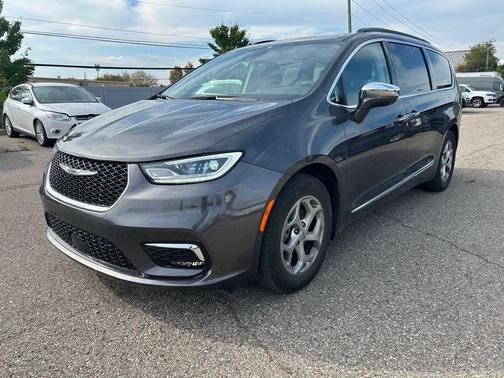 2022 Chrysler Pacifica Limited