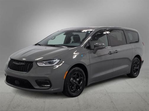 2022 Chrysler Pacifica Hybrid Limited