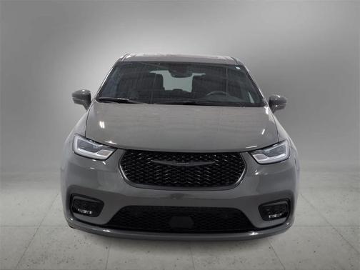 2022 Chrysler Pacifica Hybrid Limited