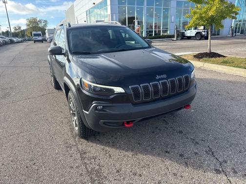 2020 Jeep Cherokee Trailhawk