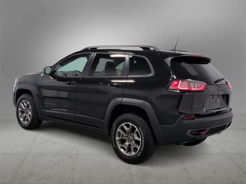 2020 Jeep Cherokee Trailhawk