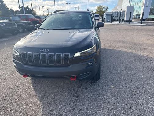 2020 Jeep Cherokee Trailhawk