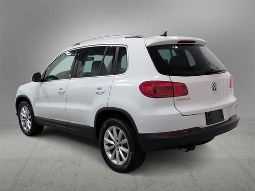 2017 Volkswagen Tiguan 2.0T Wolfsburg Edition