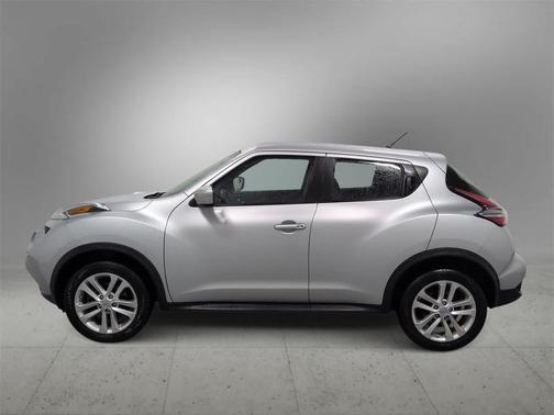 2017 Nissan Juke S