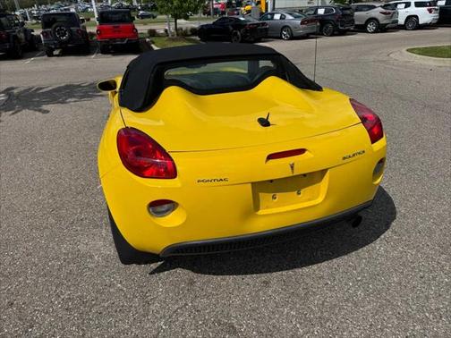 2007 Pontiac Solstice 2dr Convertible