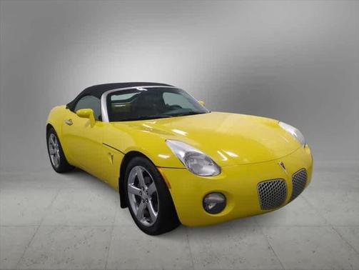 2007 Pontiac Solstice 2dr Convertible