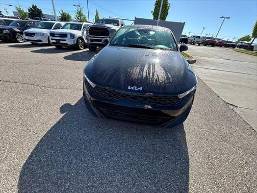2024 Kia K5 GT-Line