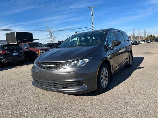 2017 Chrysler Pacifica Touring