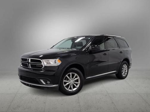 DB Black Crystal Clearcoat 2017 Dodge Durango SXT