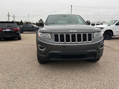 2016 Jeep Grand Cherokee Laredo
