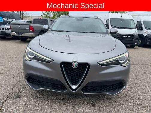 Stromboli Gray Metallic 2018 Alfa Romeo Stelvio Ti