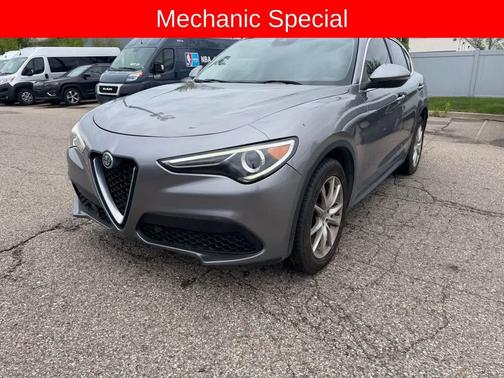Stromboli Gray Metallic 2018 Alfa Romeo Stelvio Ti