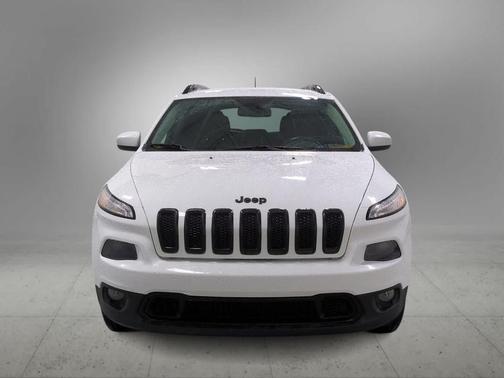 2016 Jeep Cherokee Altitude