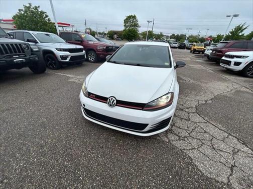 2017 Volkswagen Golf GTI 2.0T S 4-Door