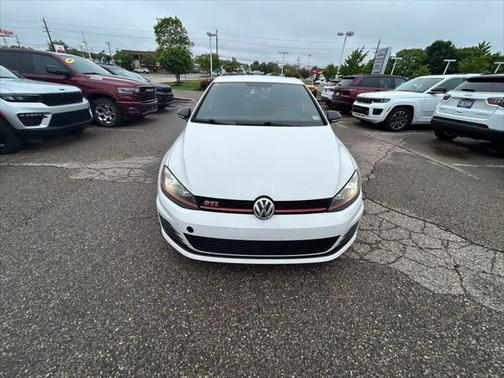 2017 Volkswagen Golf GTI 2.0T S 4-Door