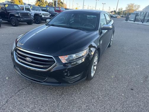 2016 Ford Taurus Limited