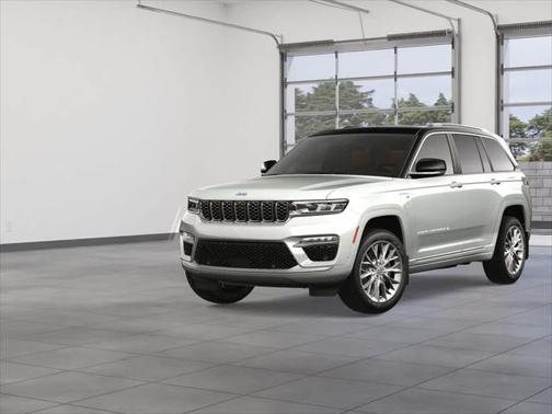 2025 Jeep Grand Cherokee 4xe Summit