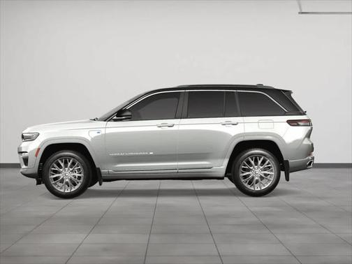2025 Jeep Grand Cherokee 4xe Summit