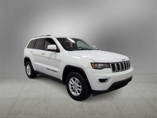 2018 Jeep Grand Cherokee Laredo E