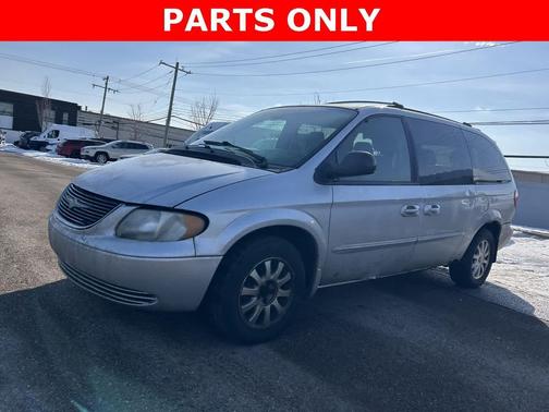 2003 Chrysler Town & Country EX