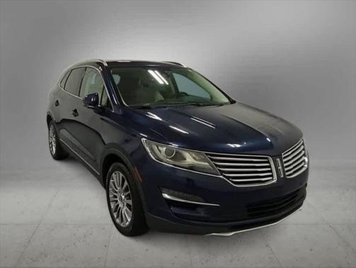 2015 Lincoln MKC Base