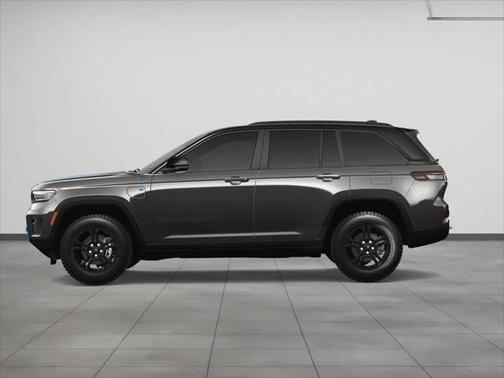 2025 Jeep Grand Cherokee 4xe Trailhawk