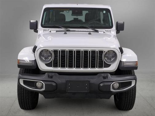 2024 Jeep Wrangler 4-Door Sahara 4x4