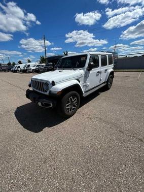2024 Jeep Wrangler 4-Door Sahara 4x4