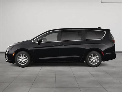 2025 Chrysler Pacifica L