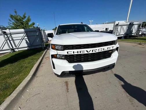 2020 Chevrolet Silverado 1500 Custom