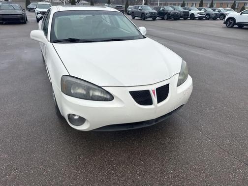2008 Pontiac Grand Prix Base