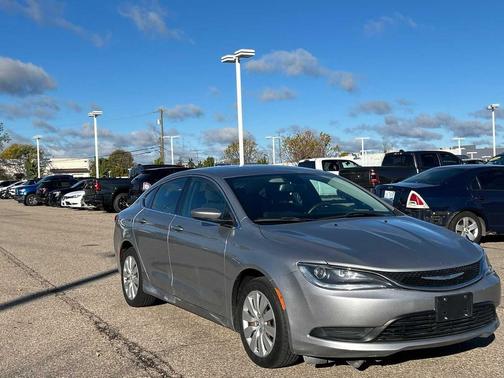 2015 Chrysler 200 LX