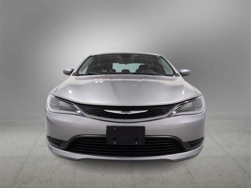2015 Chrysler 200 LX