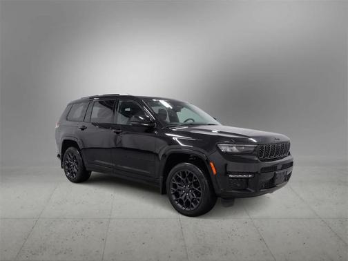2023 Jeep Grand Cherokee L Summit Reserve