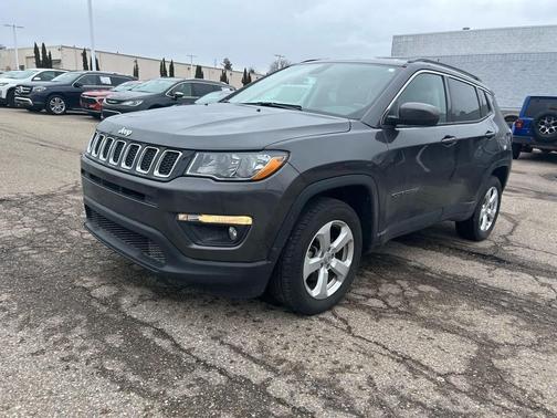 2017 Jeep New Compass Latitude