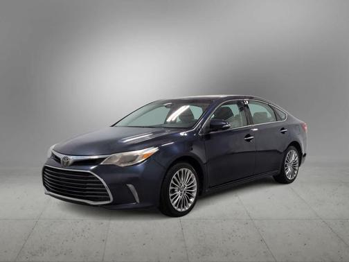 Parisian Night Pearl 2016 Toyota Avalon Limited