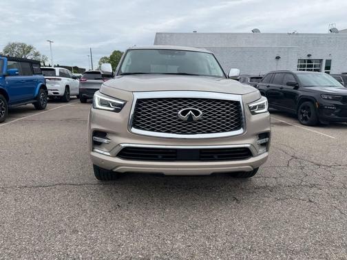 Champagne Quartz 2019 INFINITI QX80 Luxe