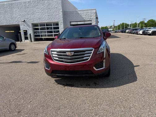 Red Passion Tintcoat 2018 Cadillac XT5 Luxury