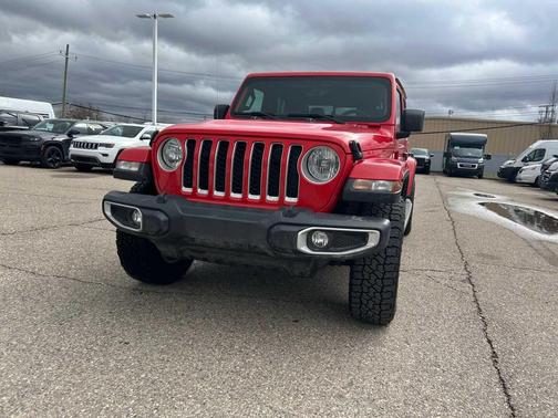 2021 Jeep Gladiator Overland