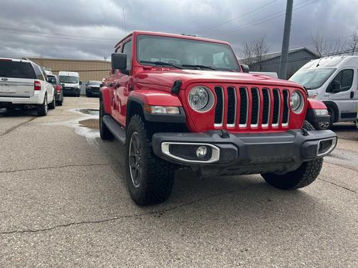 2021 Jeep Gladiator Overland