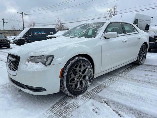 2017 Chrysler 300 S