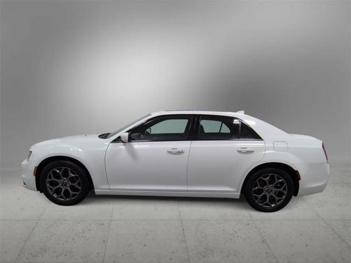 2017 Chrysler 300 S