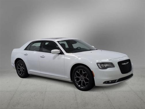 2017 Chrysler 300 S