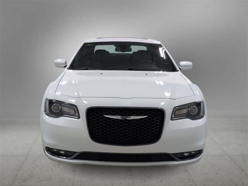 2017 Chrysler 300 S