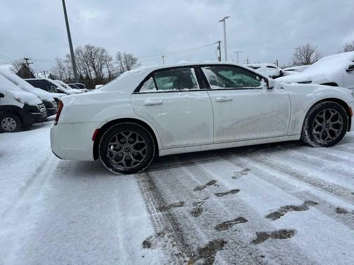 2017 Chrysler 300 S