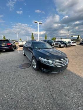 2014 Ford Taurus SEL