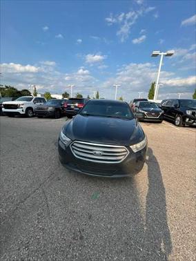 2014 Ford Taurus SEL