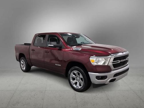 Delmonico Red Pearlcoat 2021 RAM 1500 Big Horn/Lone Star