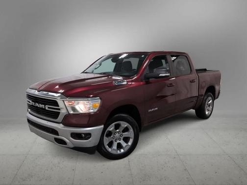 Delmonico Red Pearlcoat 2021 RAM 1500 Big Horn/Lone Star