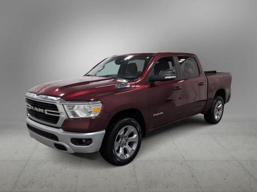 Delmonico Red Pearlcoat 2021 RAM 1500 Big Horn/Lone Star